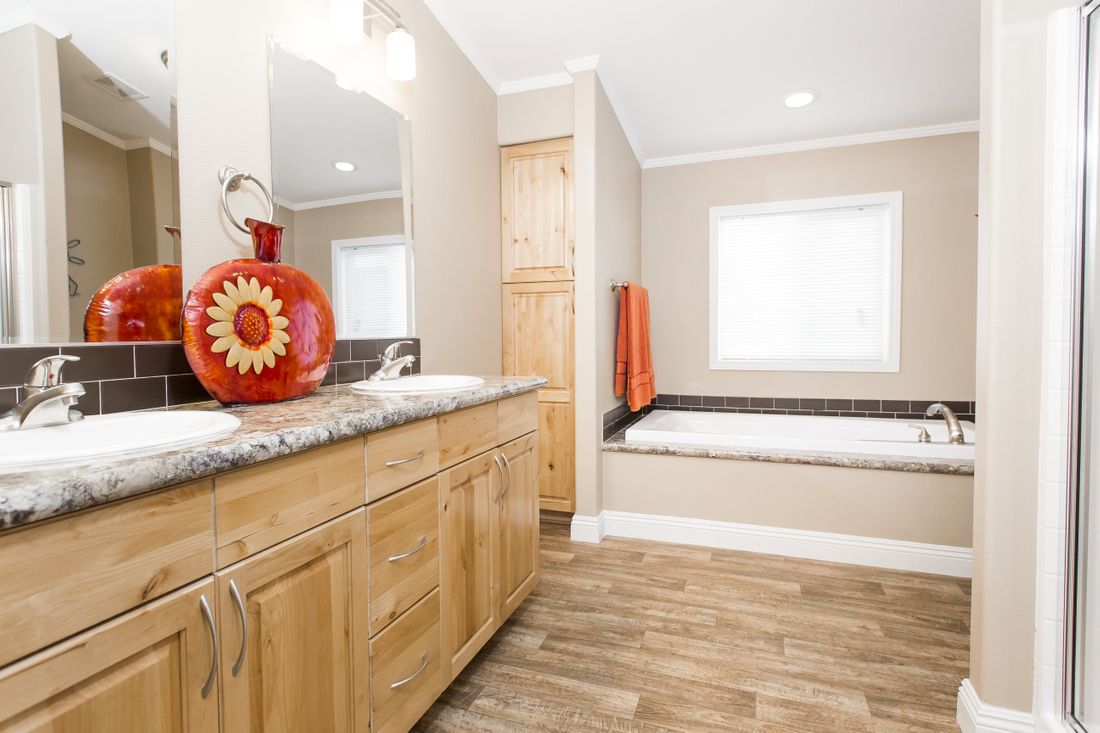 The K2776A Master Bathroom. This Manufactured Mobile Home features 4 bedrooms and 2 baths.